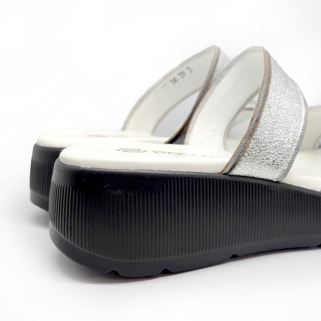 Thumbnail gambar ke-6 produk Pollux Daily WPODQ 25 - Sandal Wedges Wanita Bahan Kulit