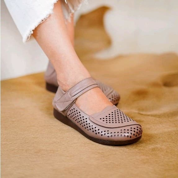 Thumbnail gambar ke-3 produk Pollux Monday WDQ 9151 - Sepatu Kerja Wanita Terbuat Dari Kulit Asli