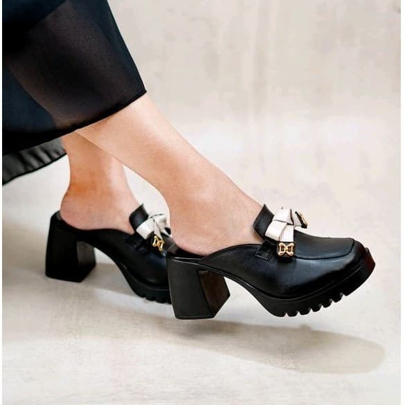 Gambar ke-9 produk Pollux Classic WPOAY 07 - Sandal Selop Wanita Bahan Kulit | Heels Wanita 7Cm