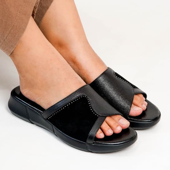 Thumbnail gambar ke-8 produk Pollux Daily WPOJQ 22 - Sandal Flat Wanita Bahan Kulit Asli