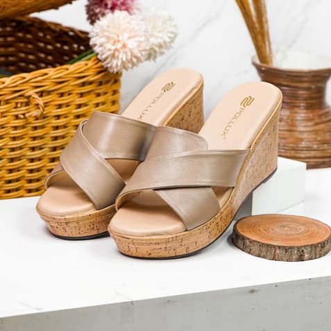Thumbnail gambar ke-4 produk Pollux Bold WPOKT 32 - Sandal Wedges Wanita Kekinian Terbuat Dari Bahan Kulit Asli