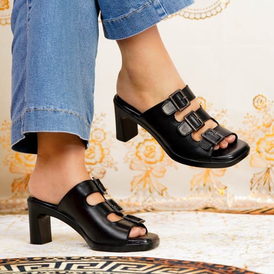 Gambar ke-1 produk Pollux Simplicity WPOAT 08 - Sandal Heels 7Cm Wanita Berbahan Kulit