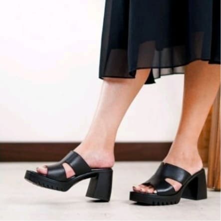 Gambar ke-10 produk Pollux Classic WPOAY 01 | Sandal Heels | Heels Wanita Bahan Kulit