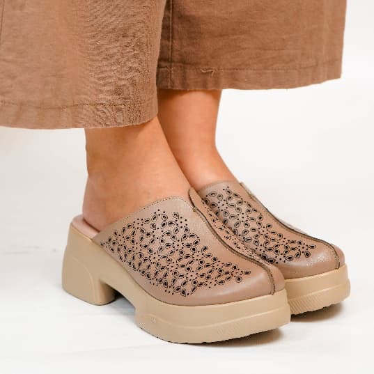 Gambar ke-1 produk Pollux Daily WPOCS 02 | Sandal Wedges Wanita Bahan Kulit Asli | Tinggi 5Cm