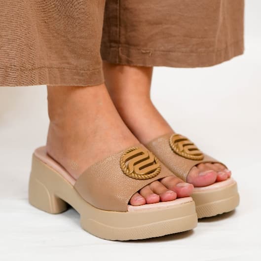 Thumbnail gambar ke-2 produk Pollux Daily WPOCS 15 | Selop Wedges | Sandal Wedges | Wedges Wanita Bahan Kulit