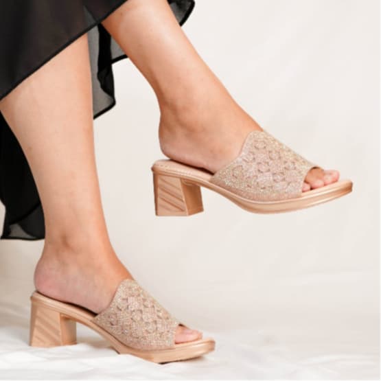 Gambar ke-10 produk Pollux Aurora WDQ 8133 Sandal Wedges Pesta Wanita | Sandal Ringan Ringan Empuk Dan Nyaman
