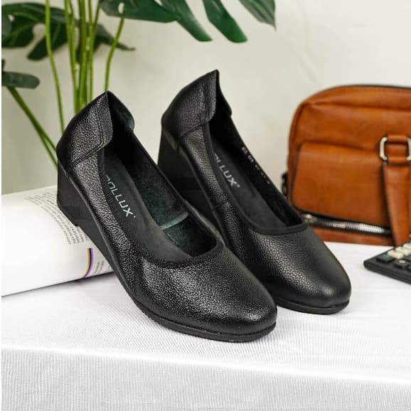 Thumbnail gambar ke-4 produk Pollux Monday WPODW 02 | WPOMZ 03 - Sepatu Kerja Wanita Formal | Sepatu Pantofel Wedges Wanita