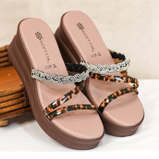 Gambar ke-1 produk Pollux Classic WPOFU 04 - Sandal Wedges Wanita Bahan Kulit Tinggi Wedges 6 Cm