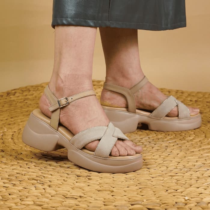 Thumbnail gambar ke-5 produk Pollux Bold WPOCU 03 - Sepatu Sandal Wedges Wanita Bahan Kulit Asli Hak 5Cm