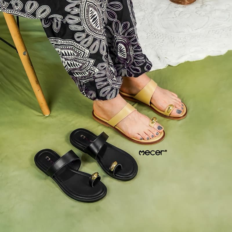 Thumbnail gambar ke-4 produk Mecer Daily WWH 22Y14  Sandal Slip On Wanita 36-40