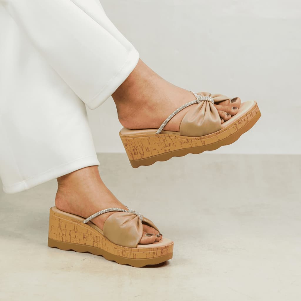 Thumbnail gambar ke-7 produk Pollux Daily Cherry Wood WPODN 41- Sandal Wedges Kulit Wanita | Sandal Daily Wanita