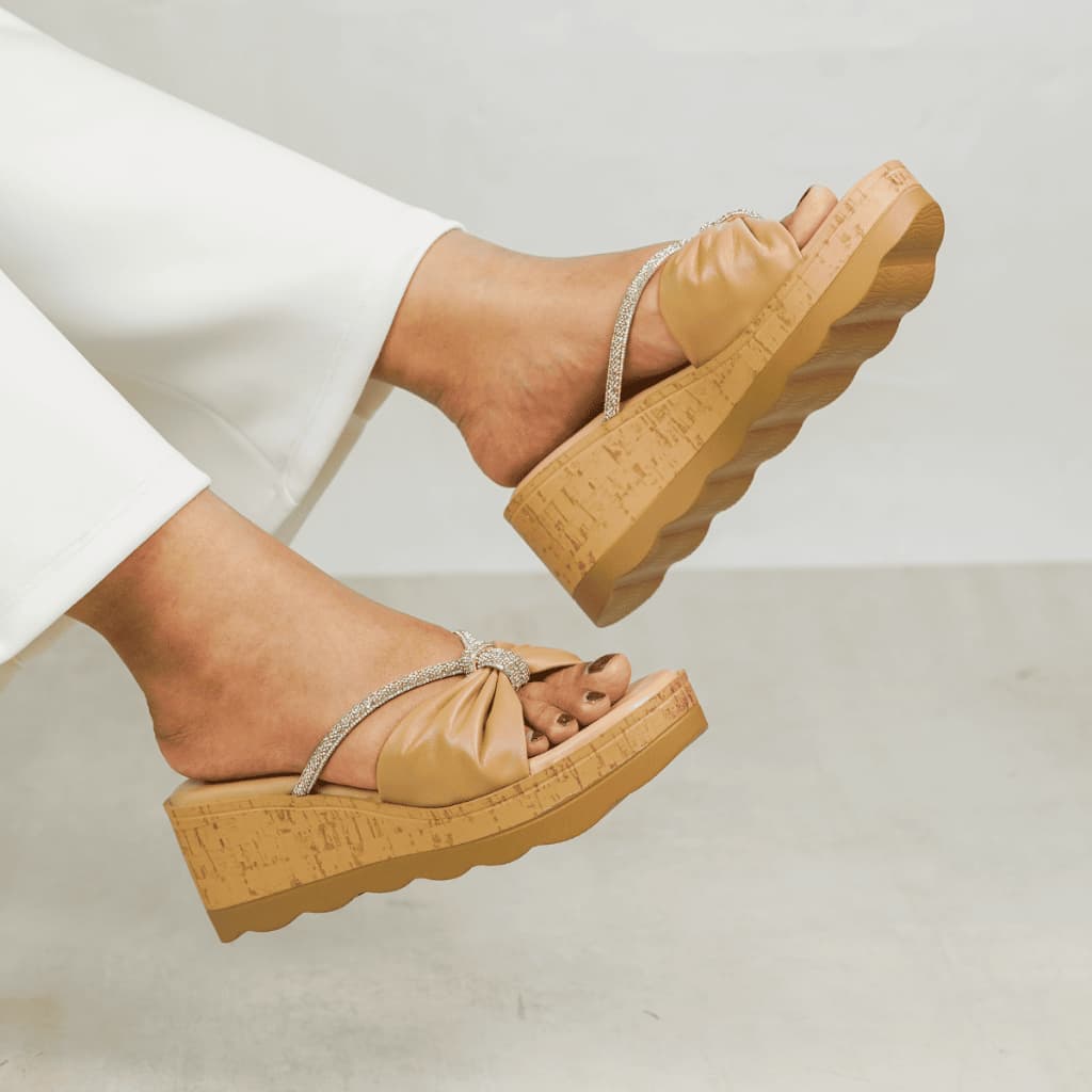 Thumbnail gambar ke-3 produk Pollux Daily Cherry Wood WPODN 41- Sandal Wedges Kulit Wanita | Sandal Daily Wanita