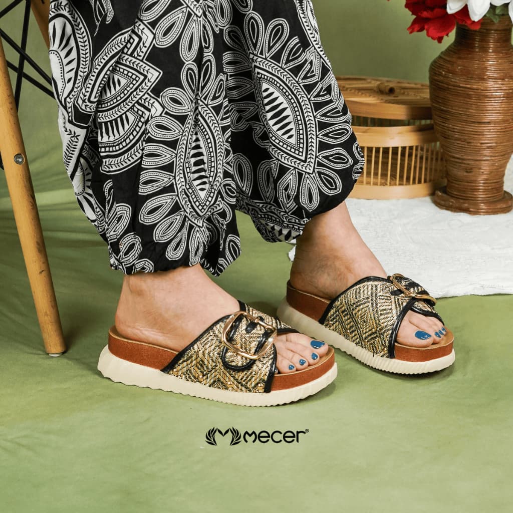 Thumbnail gambar ke-11 produk Mecer Daily WWH 6267- Sandal Slip On Wanita