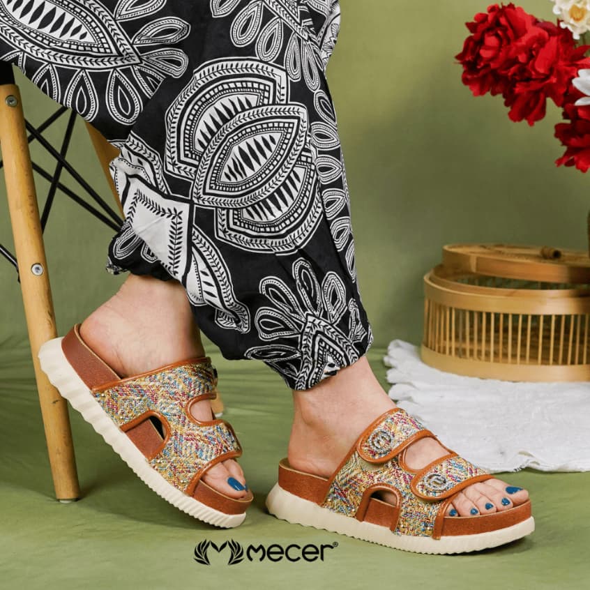 Gambar produk Mecer Bold WWH 6282- Sandal Slip On Wanita