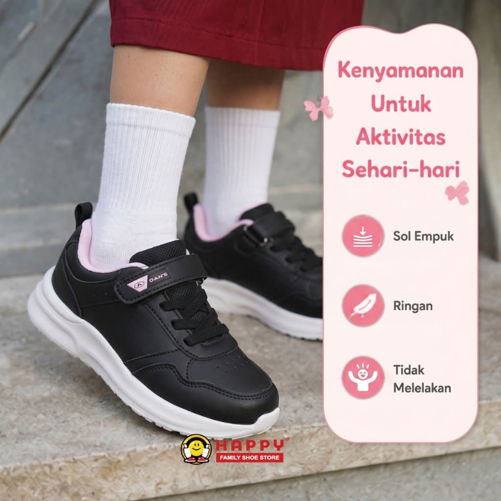 Gambar ke-1 produk Dans Delvia - Sepatu sekolah Anak SD Kekinian Nyaman Anti Slip
