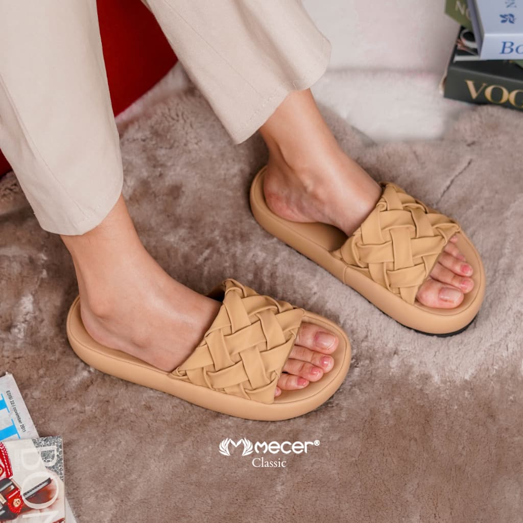 Gambar ke-7 produk Mecer Daily WLYK 885 - Sandal Wanita Kekinian Ringan Empuk Anti Slip