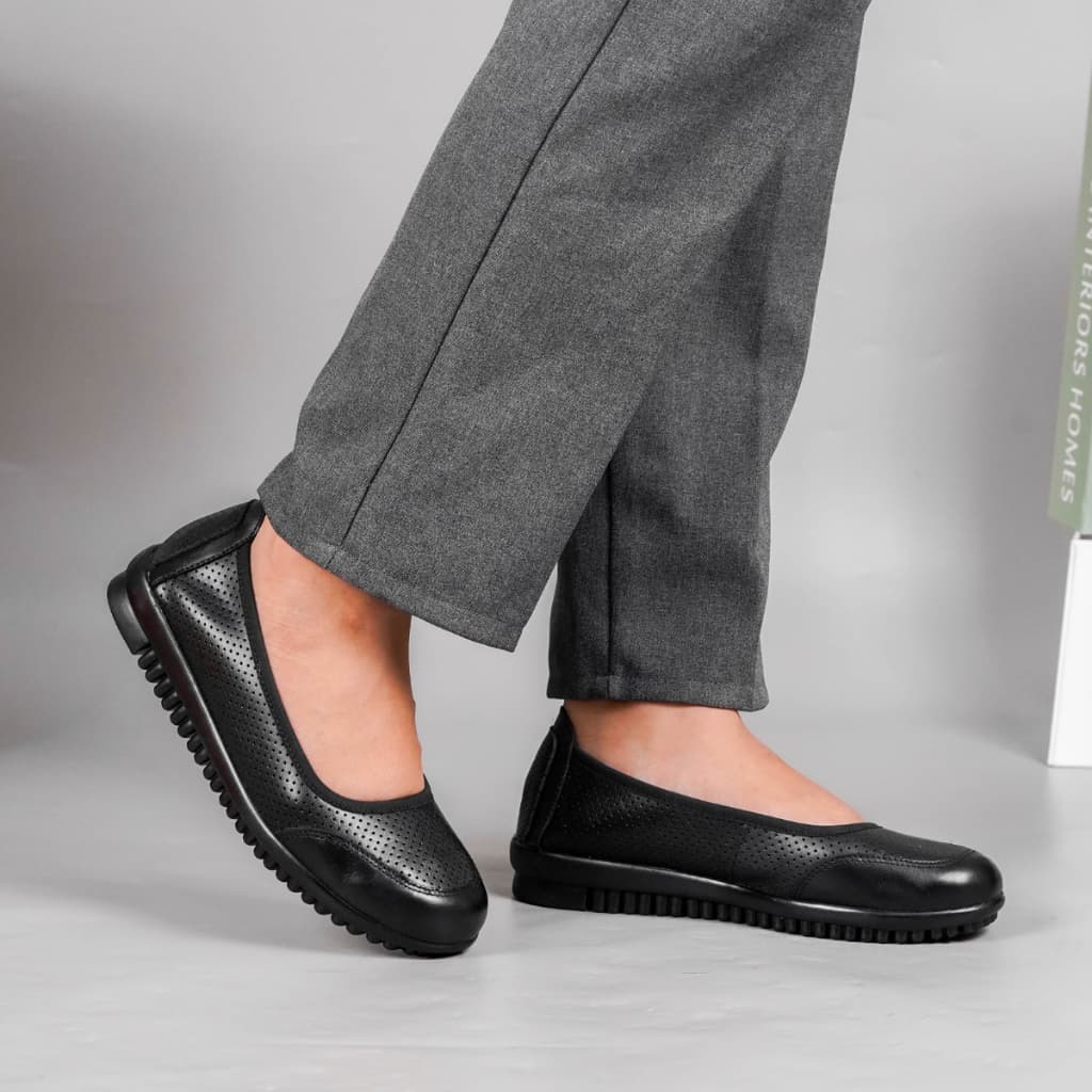 Gambar produk Pollux Monday WPOMT 16 Sepatu Flat Shoes Wanita  Hitam Elegan | Slip On Kerja & Casual Nyaman Dipakai