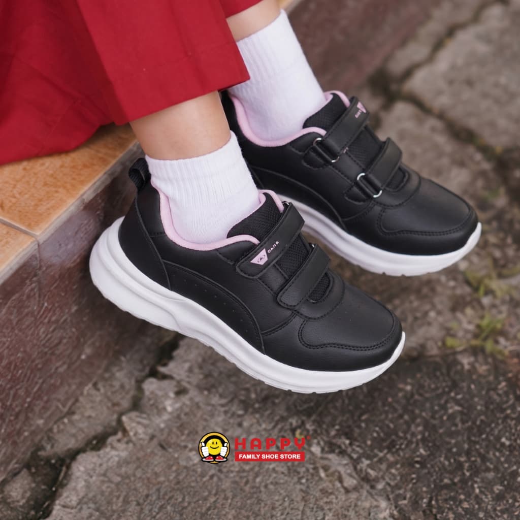 Gambar ke-6 produk Dans Herlis - Sepatu sekolah Anak SD Kekinian Size 32-37 Nyaman Anti Slip
