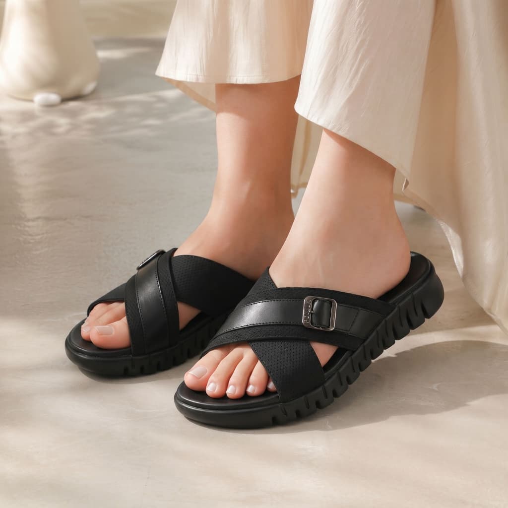 Gambar ke-1 produk Pollux E-Wear WPODT 03 - Sandal Wedges Wanita Kekinian Bahan Kulit Asli Size 36 - 41