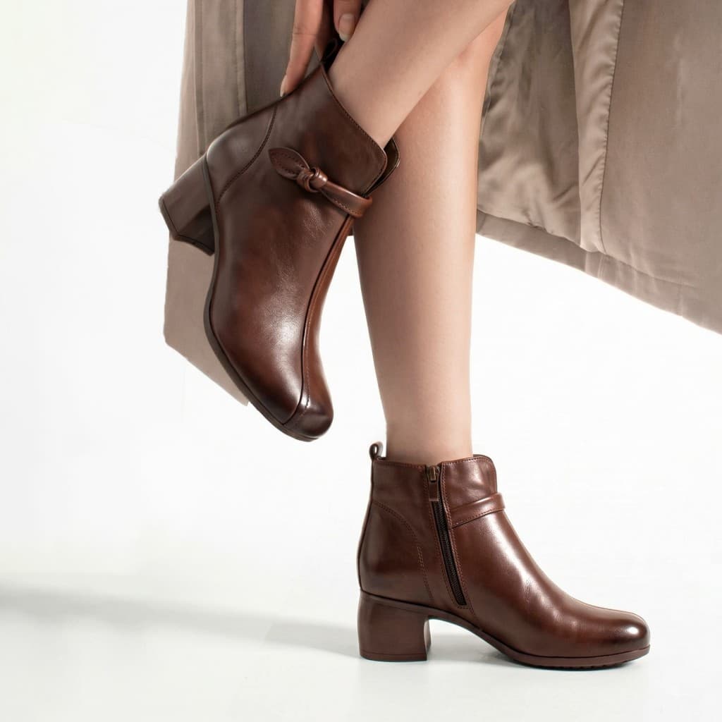 Gambar produk Pollux Boots WBB 9801 - Sepatu Semi Boots Wanita Elegan Bahan Kulit Asli | Boot WBB 25991