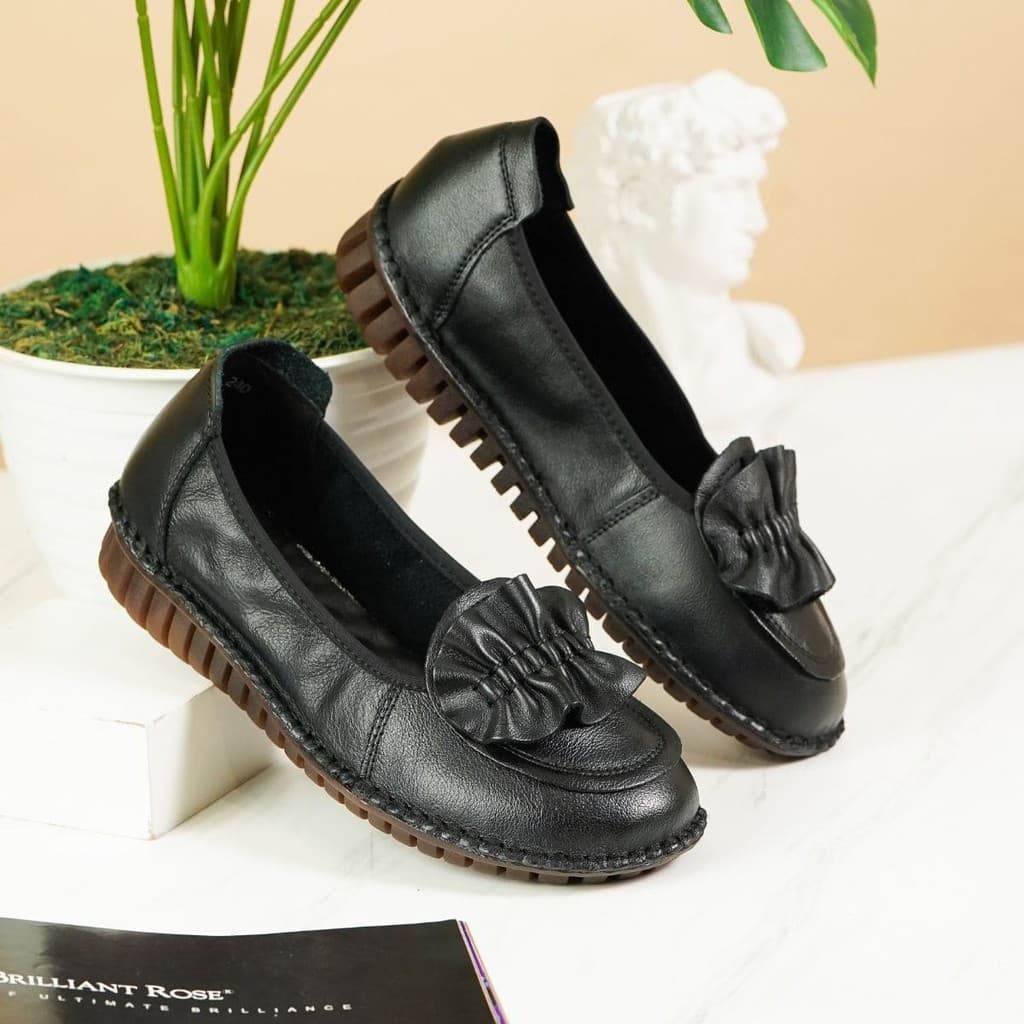 Thumbnail gambar ke-4 produk Pollux Monday WDQ 7076 - Sepatu Wedges Wanita | Sepatu Kerja Wanita Bahan Kulit Asli Anti Slip