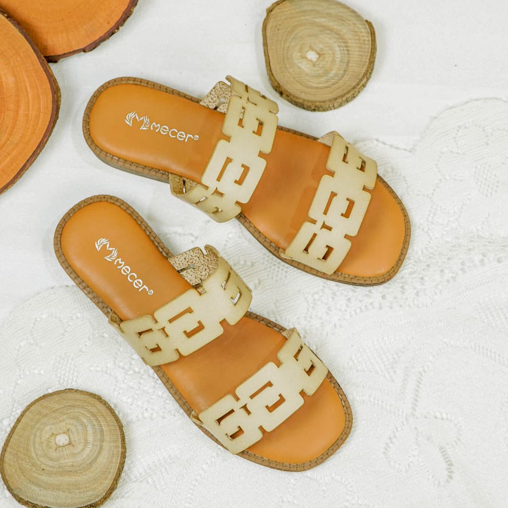 Thumbnail gambar ke-2 produk Mecer Daily WWH 1736 - Sandal Flat Wanita