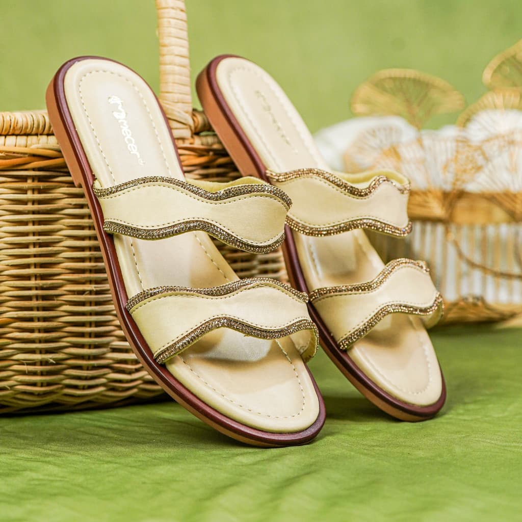 Thumbnail gambar ke-3 produk Mecer Daily WCS 22Y01 - Sandal Flat Wanita