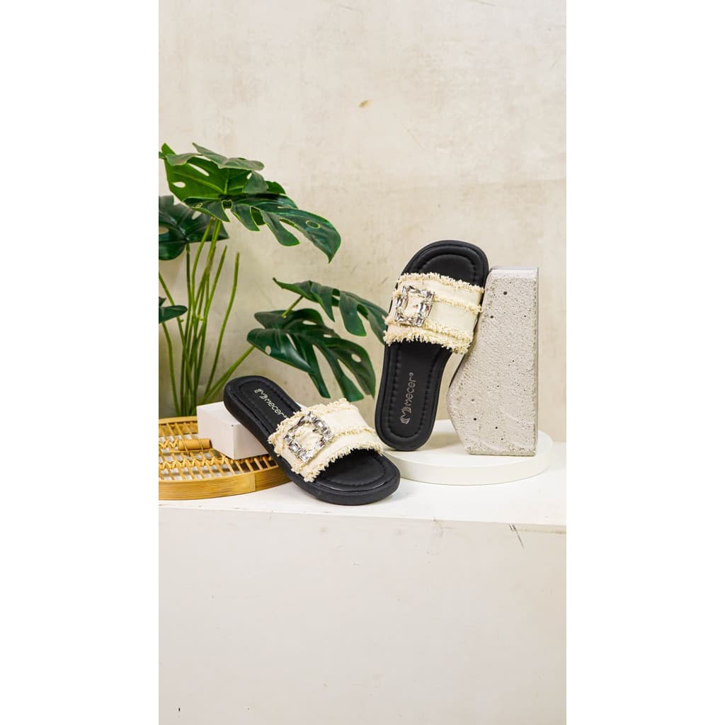Gambar ke-6 produk Mecer Daily WLYH 332 36-40 Sandal Slip On Wanita
