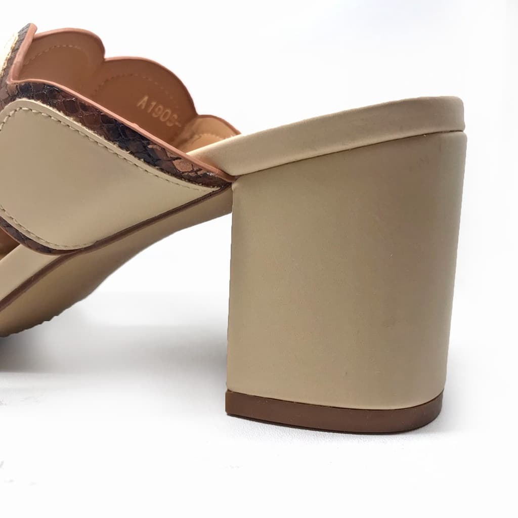 Gambar ke-10 produk Mecer Simplicity Wcs M061 - Heels Wanita | Sandal Heels | Heels Chunky Wanita