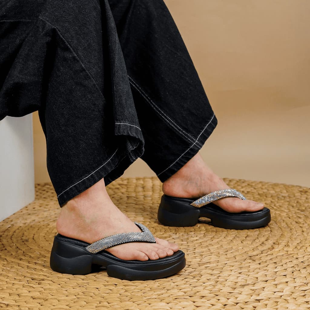 Gambar ke-1 produk Pollux Daily WPOCU 08 - Sandal Wedges Wanita Kulit | Sandal Heels Wanita