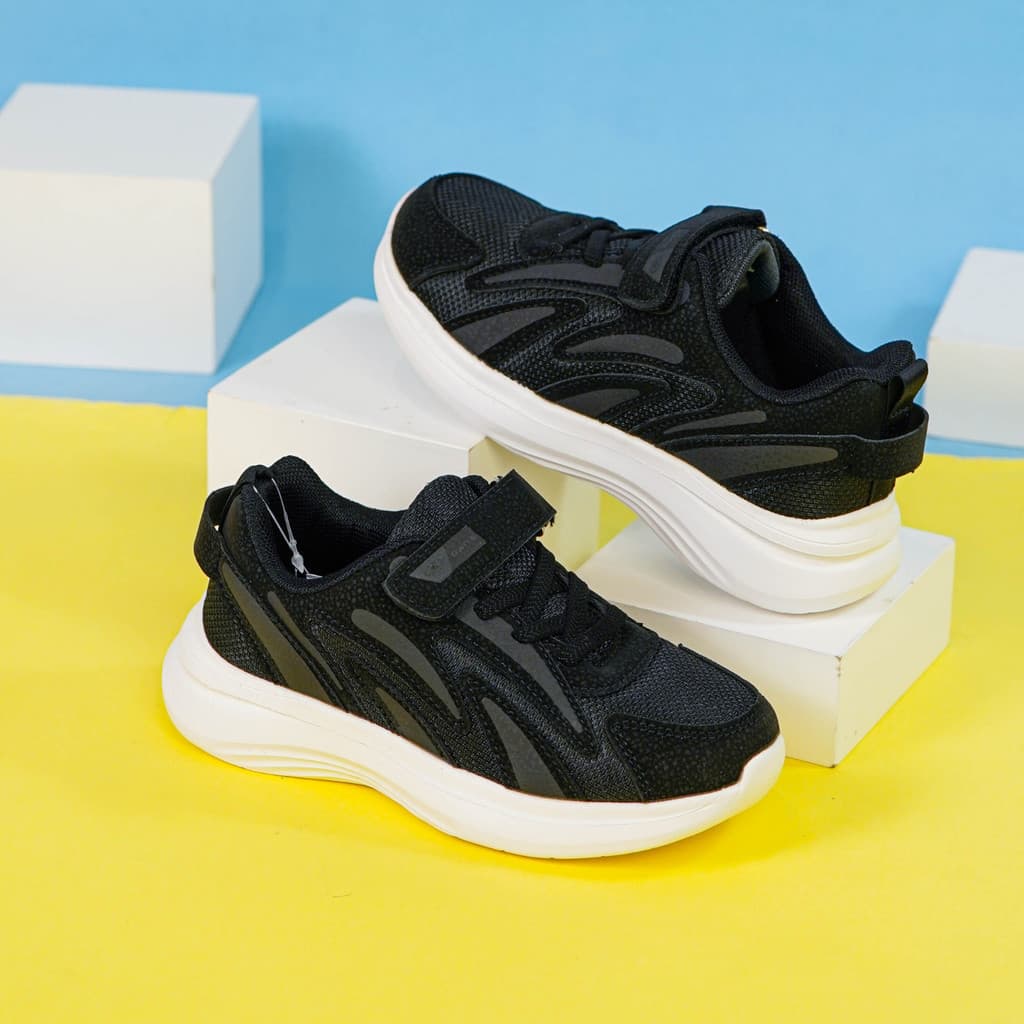 Gambar ke-1 produk Dans Hiera |Sepatu Anak Dans | Sneakers Anak | Sepatu Sekolah Anak - Dans Hiera SDAHIE