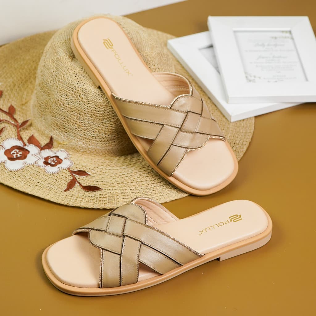 Gambar ke-1 produk Pollux E-Wear WPOMY 10 - Sandal Teplek Wanita Kekinian Bahan Kulit Asli