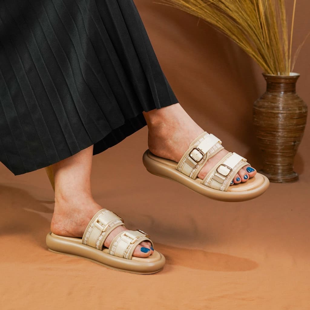 Thumbnail gambar ke-9 produk Pollux Daily WPOGS 01 - Sandal Flat | Sandal Wanita Kekinian | Sandal Wanita Bahan Kulit