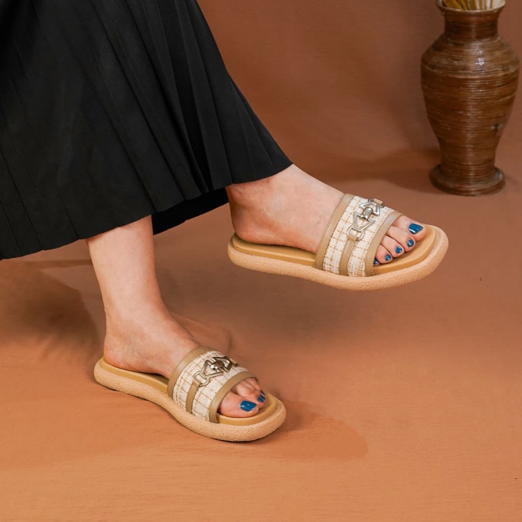 Thumbnail gambar ke-2 produk Pollux Daily Wpoin 05 - Sandal Flat | Sandal Wanita Kekinian | Sandal Wanita Bahan Kulit