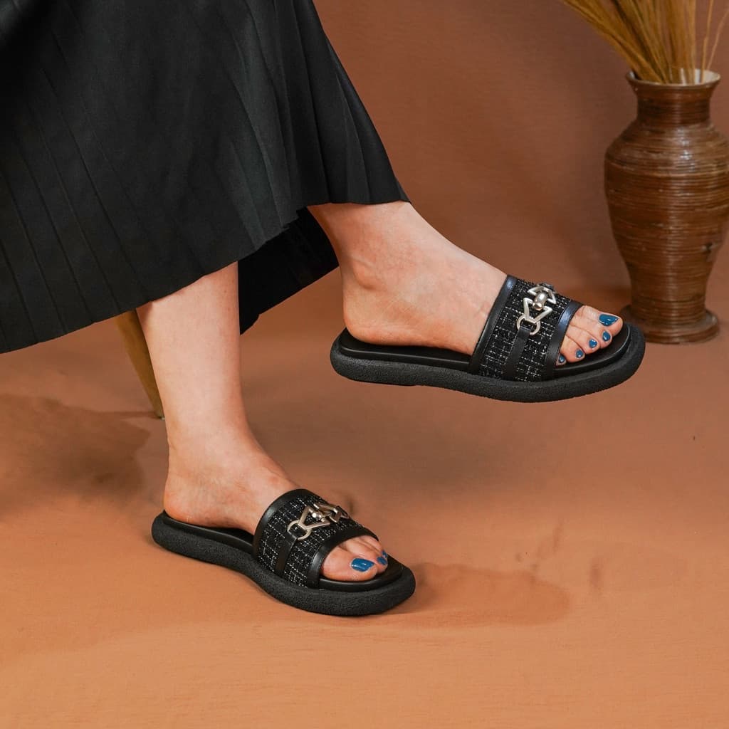 Thumbnail gambar ke-4 produk Pollux Daily Wpoin 05 - Sandal Flat | Sandal Wanita Kekinian | Sandal Wanita Bahan Kulit