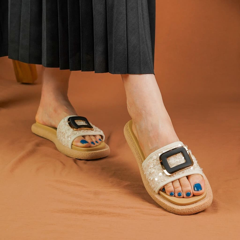 Thumbnail gambar ke-4 produk Pollux Daily Wpoin 08 - Sandal Flat | Sandal Wanita Kekinian | Sandal Wanita Bahan Kulit