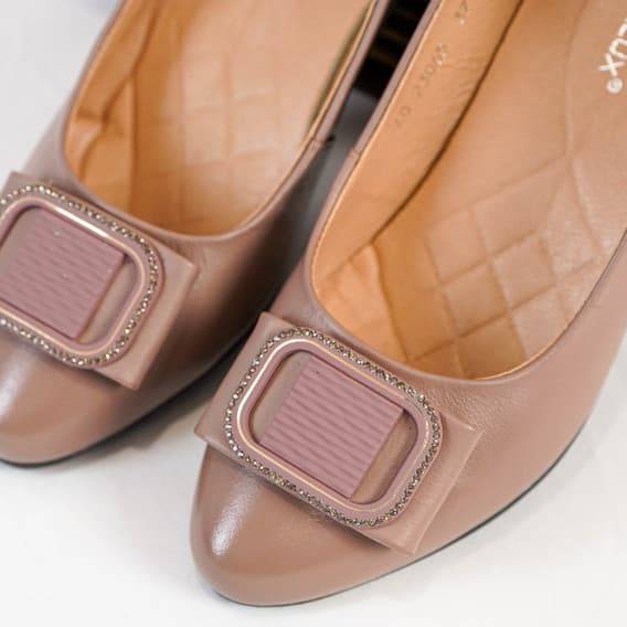 Thumbnail gambar ke-2 produk Pollux Monday Wdq 3068 Sepatu Pantofel Heels Wanita Kerja Bahan Kulit Asli Tinggi Hils 5 Cm