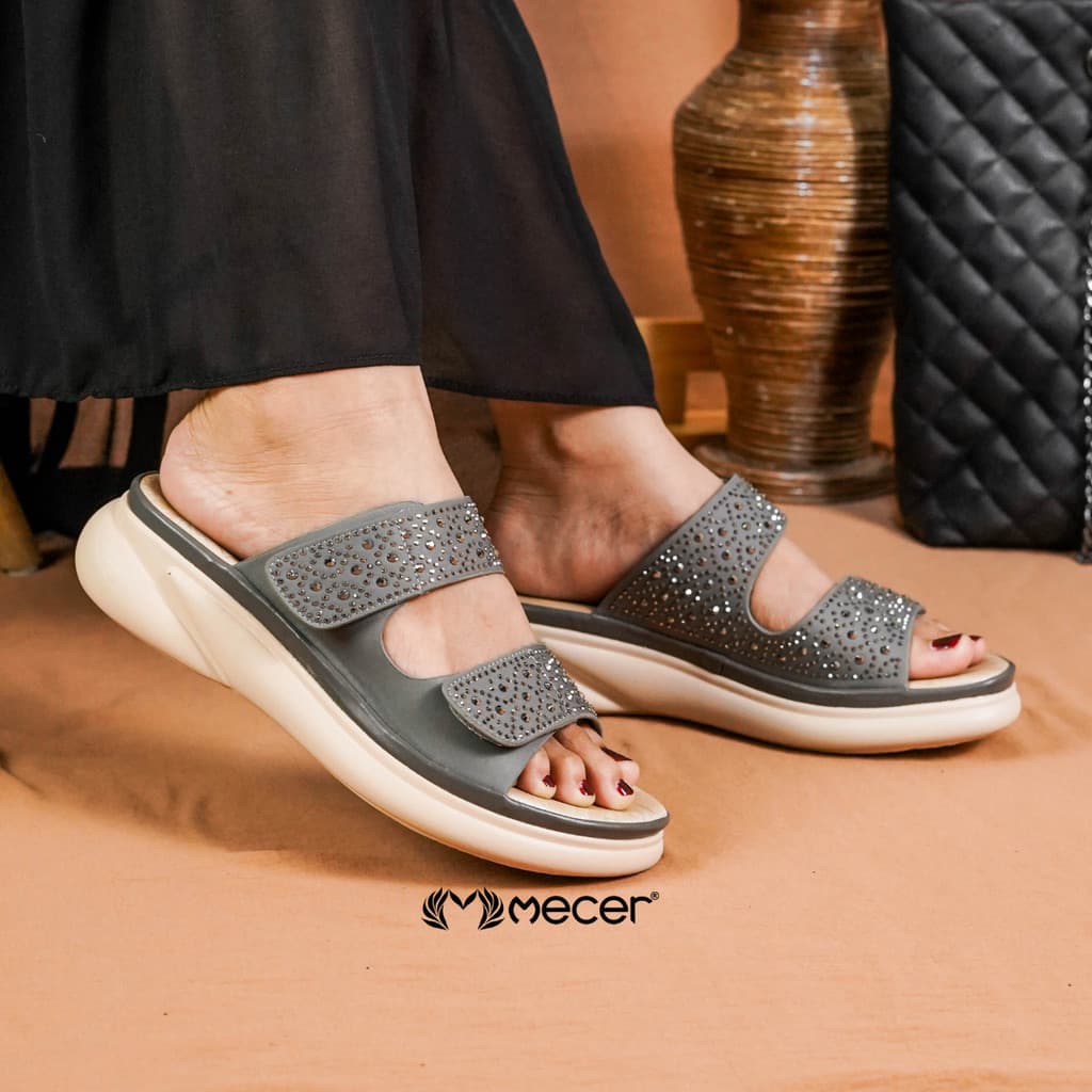 Thumbnail gambar ke-4 produk Mecer Daily WTX 61C21 - Sandal Wanita Elegan – Nyaman dan Stylish untuk Sehari-hari
