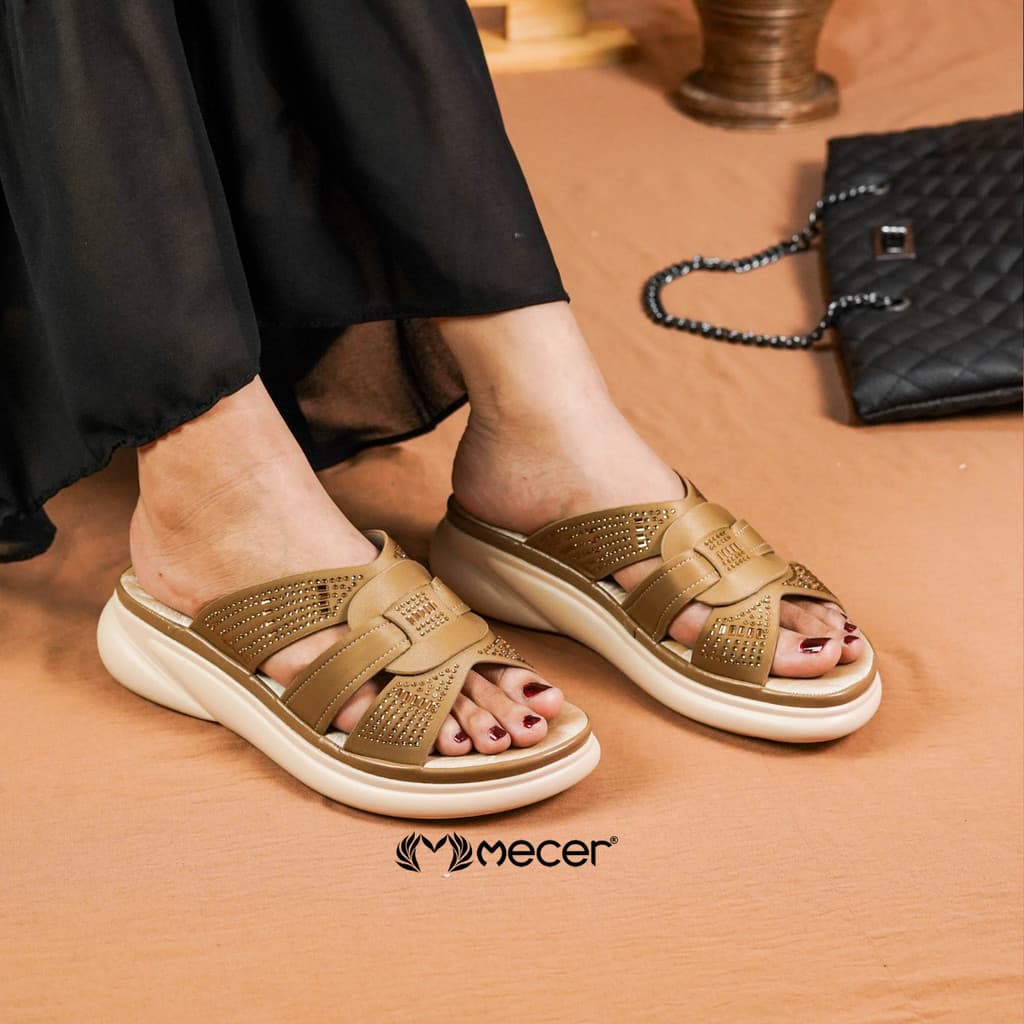 Gambar ke-6 produk Mecer Daily WTX 61C11 - Sandal Wanita Elegan – Nyaman dan Stylish untuk Sehari-hari