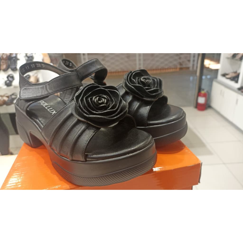 Thumbnail gambar ke-2 produk Pollux Daily Wpocs 11 - Sandal Wedges Wanita Bahan Kulit