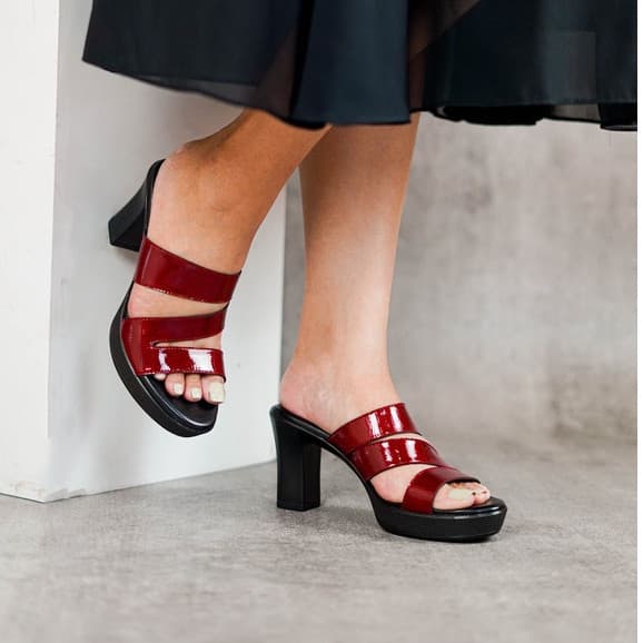 Gambar ke-7 produk Pollux Classic Wpogn 15 - High Heels Wanita Kekinian Hak Chungky Bahan Kulit