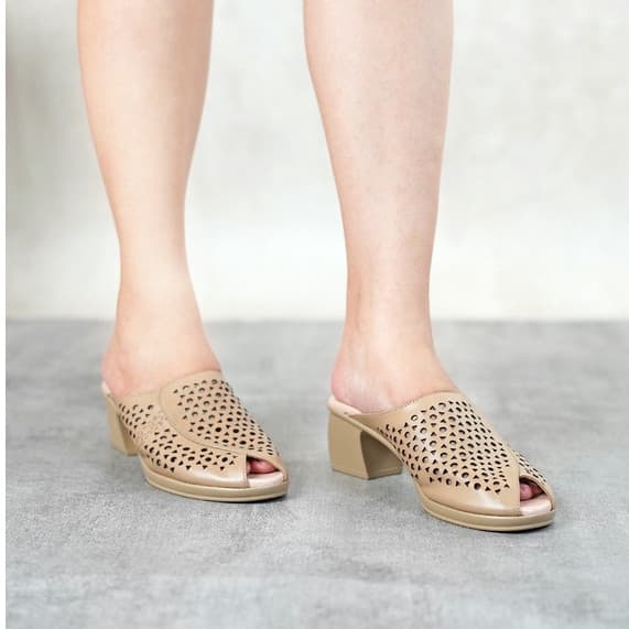 Thumbnail gambar ke-2 produk Pollux Simplicity Wpoer 17 - High Heels Wanita Kekinian | Heels Chunky Wanita