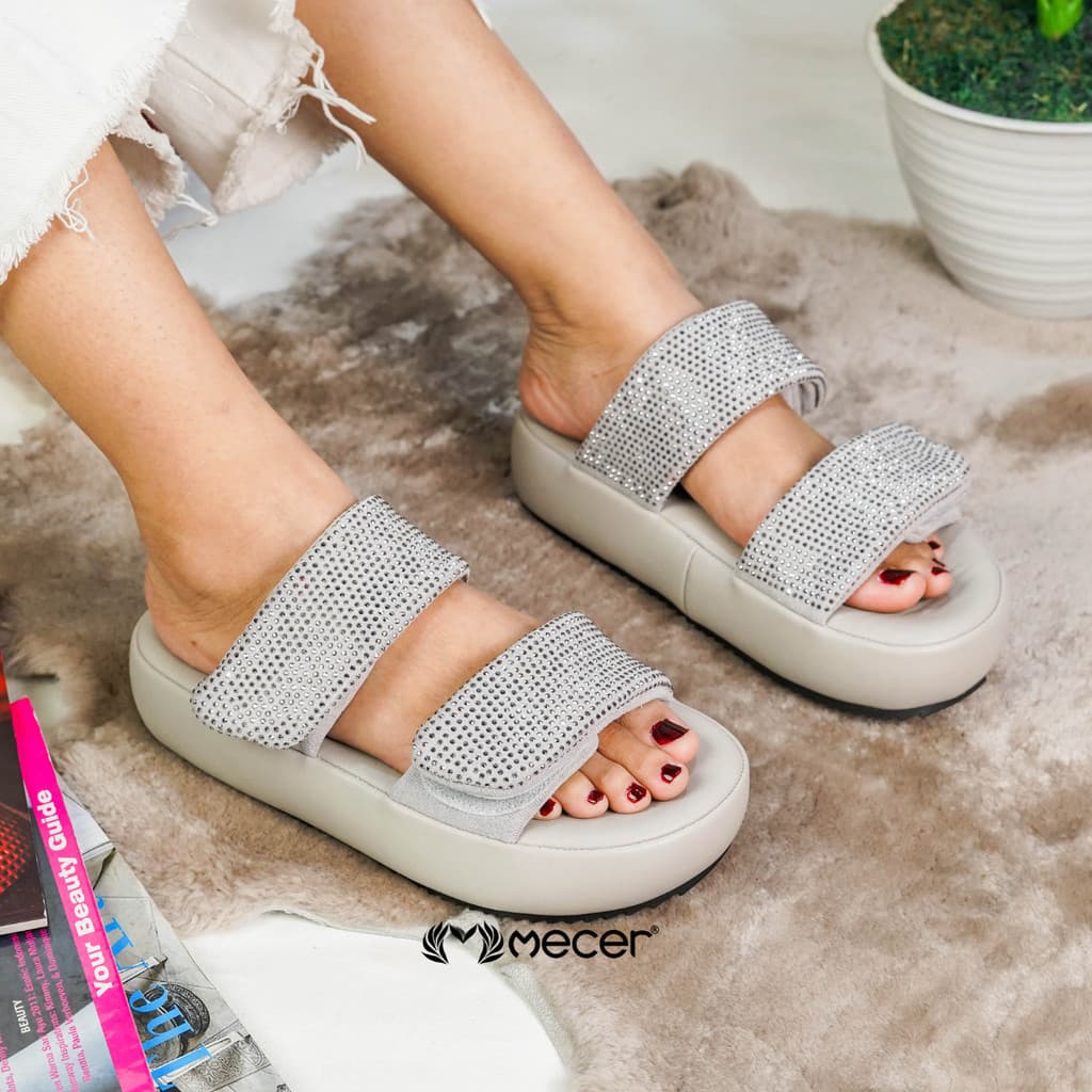 Gambar ke-7 produk Mecer Daily WTX 0613  - Sandal Platform Velcro Berhiaskan Kristal