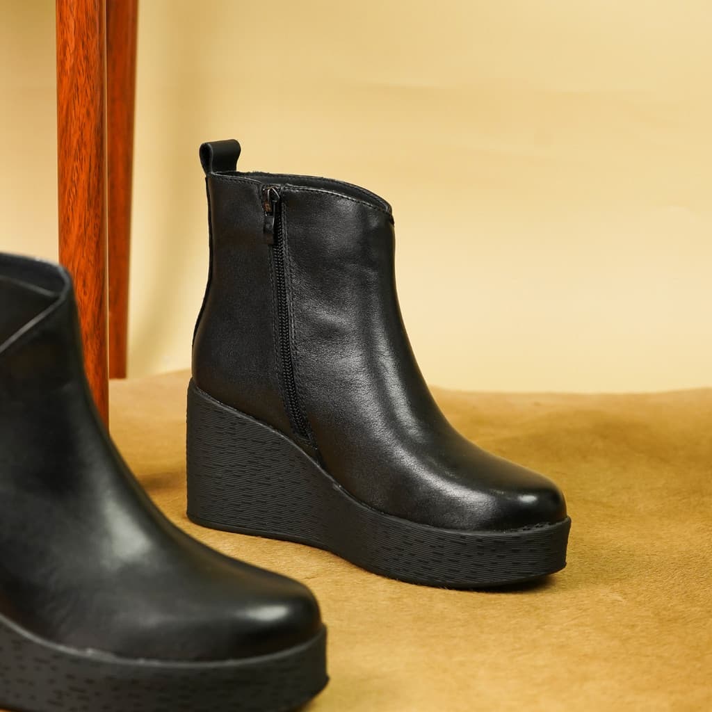 Thumbnail gambar ke-6 produk Pollux Boots WBB 2816 Sepatu Boot Kulit Wanita Heels | Heels Fashion | Heels Bahan Kulit