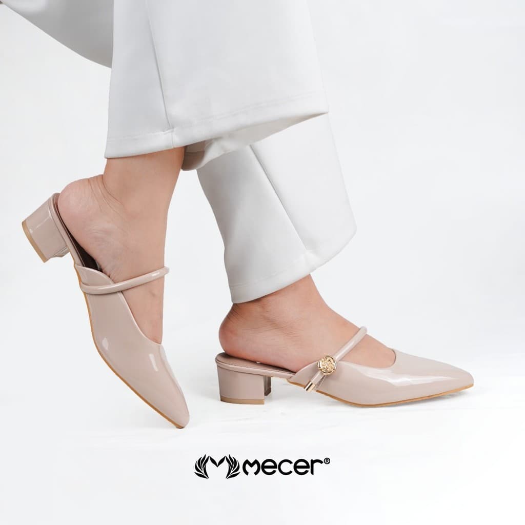 Gambar ke-9 produk Mecer Monday WYH 6366-B24 Khaki dan Hitam Size 36-41, Slip On Block Heels Wanita, Casual, Informal dan Kuliah