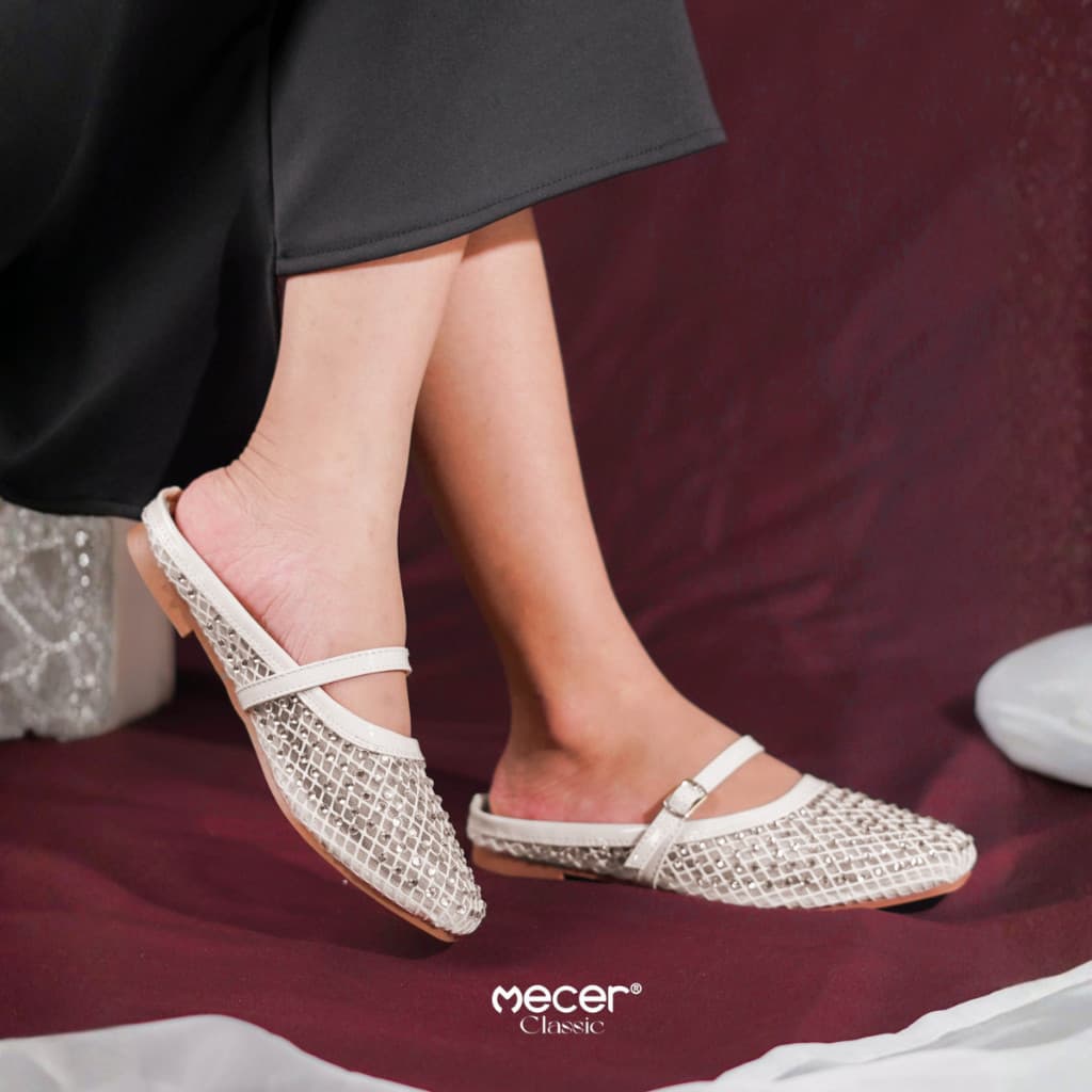 Gambar ke-9 produk Mecer Daily WYH 9003387 - Sandal Mules Wanita Mewah Flat Shoes Cewek Cantik