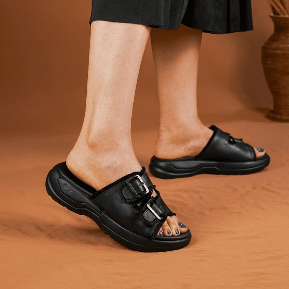Thumbnail gambar ke-3 produk Pollux E-Wear WPOLP 05 - Sandal Wedges Wanita Kekinian Bahan Kulit Asli