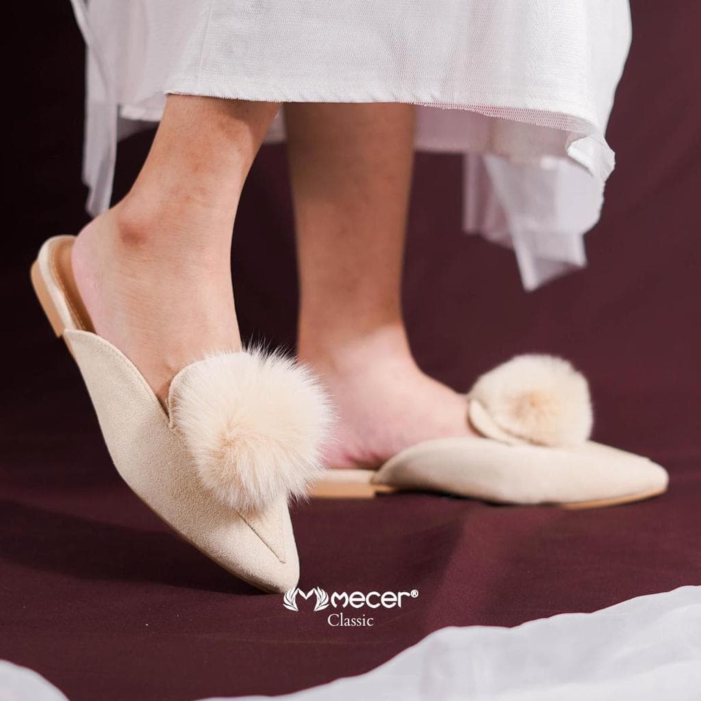 Gambar ke-9 produk Mecer Core 24021 36-40 Flat Mules Slip On Bulu-Bulu