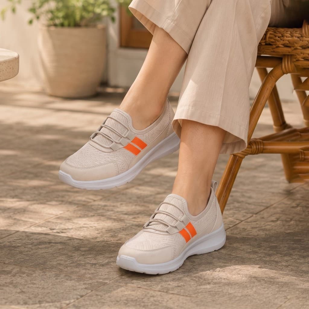 Gambar ke-1 produk Xolus FUFA 2 - Sepatu Sneakers Wanita Slip On Nyaman Stylish Anti Slip