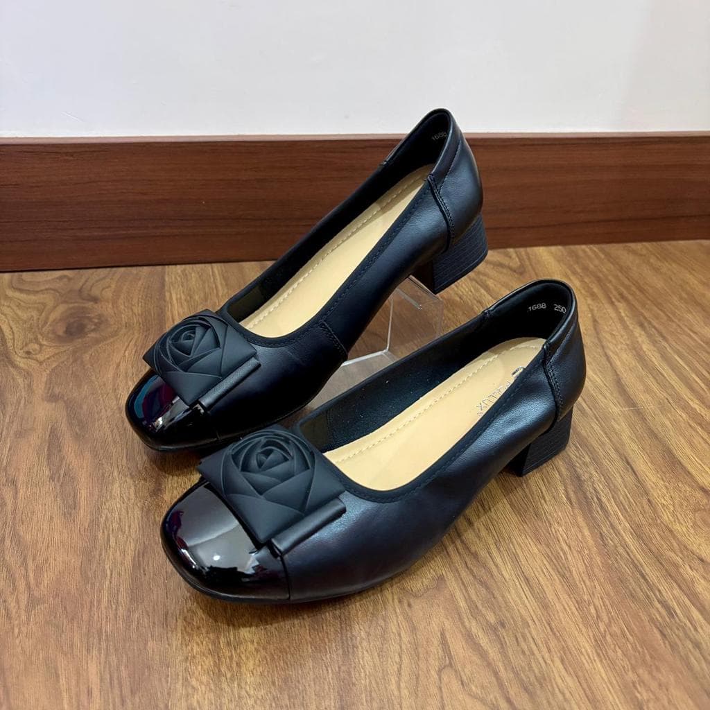 Gambar ke-1 produk Pollux Monday WDQ 1688 - Sepatu Kerja Wanita Bahan Kulit Asli | Sepatu Wedges Wanita Tinggi 3cm
